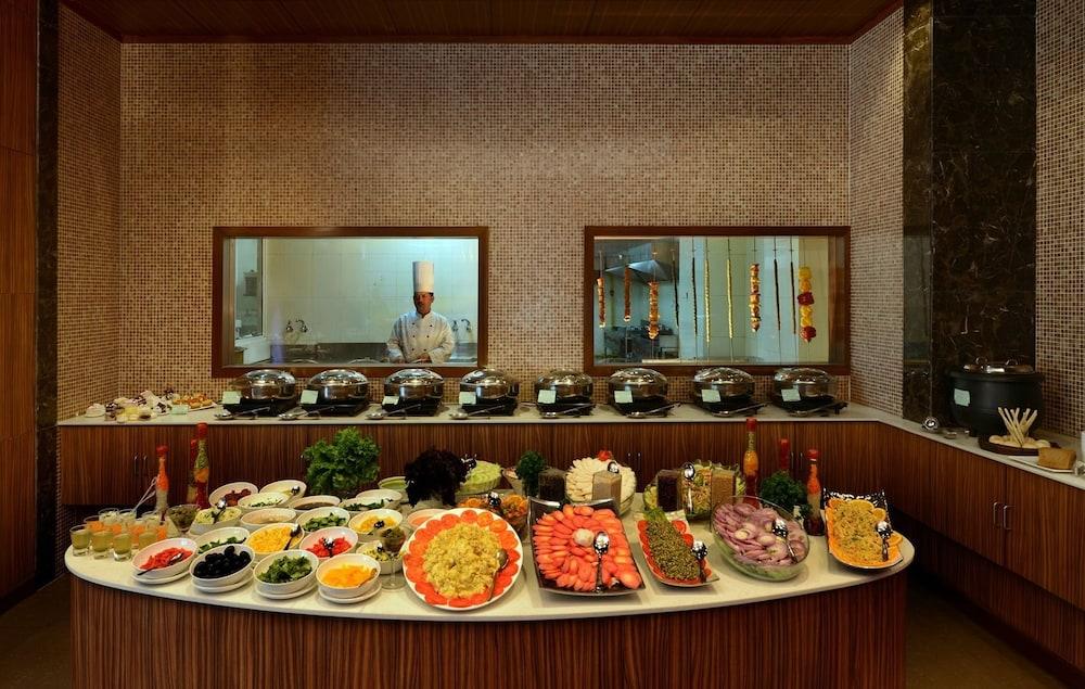 Hotel Jp & 4*