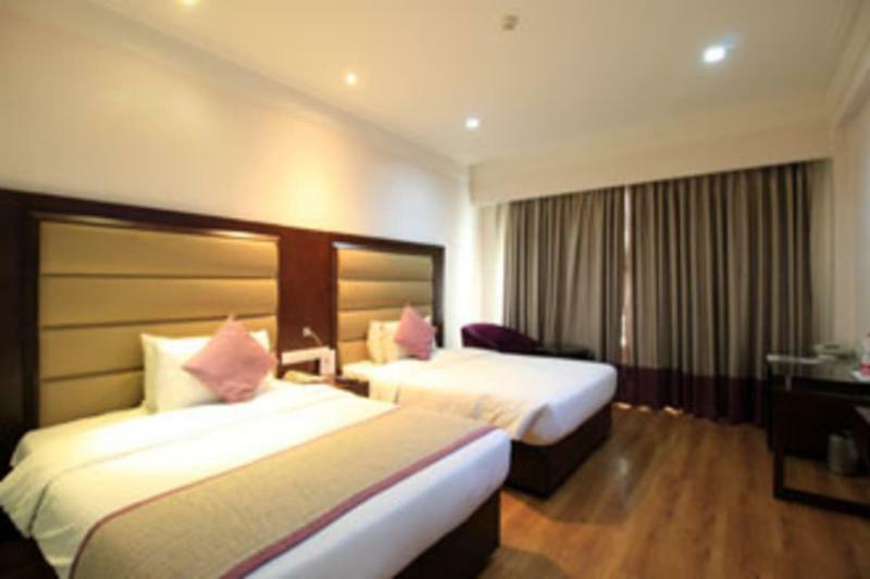 Hotel Jp & 4*