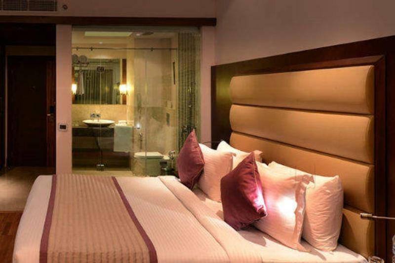 Jp & Hotel 4*